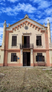 19.századi Présház Szekszárd kapujában, ahol a történelem és a bor találkozik. 5