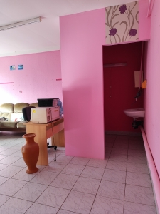 Decs, Kossuth utca elején üzleti ingatlan eladó 17