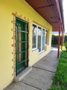 Decs, Kossuth utca elején üzleti ingatlan eladó 7