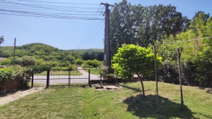 ÁRCSÖKKENÉS! Kistormás-Kölesd határában vegyes építésű ház dupla telekkel eladó 2