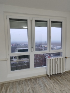 Panorámás, teljeskörűen felújított panellakás 1