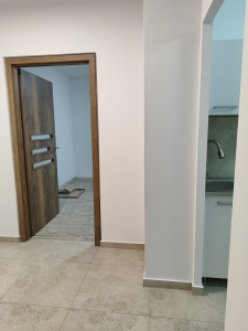 Panorámás, teljeskörűen felújított panellakás 18