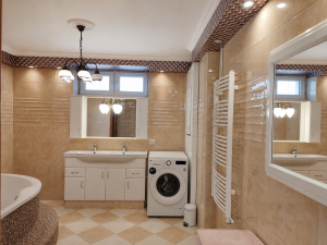 Prémium Polgári Ház+Apartman+Üzlet 12