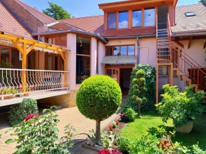 Prémium Polgári Ház+Apartman+Üzlet 1
