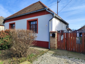 Sióagárdi Családi ház 140m2 lakóterülettel. 1