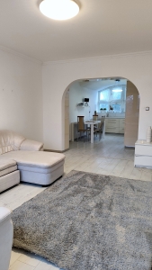 Szekszárd, Alkotmány utca 69m2 6