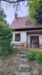 Szekszárd, Baranya-völgyben panorámás tanya, betonút mellett  7