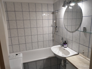Szekszárd belvárosi 56m2-es, erkélyes lakás 15