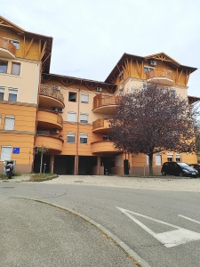 Szekszárd Csalogány utcai kis lakás 1