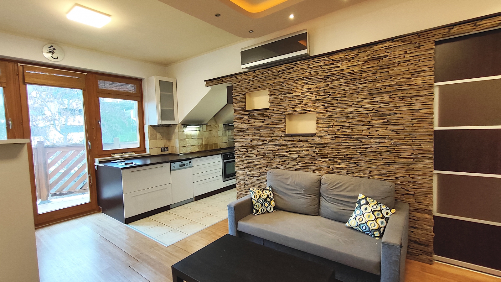 Szekszárd Csalogány utcai kis lakás