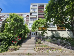 Szekszárd Herman O. felújítandó 57m2 lakás 1