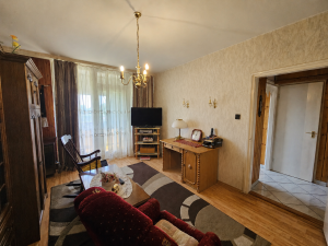 Szekszárd Herman O. felújítandó 57m2 lakás 8