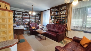 Szekszárd kertvárosi családi ház és vállalkozás egyben eladó! 9