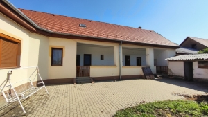 Szekszárd, polgári családi ház a belvárosban eladó 3
