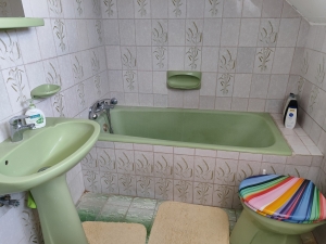 Szekszárd, Szőlő utcai családi ház 21