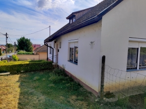 Szekszárd, Szőlő utcai családi ház 4