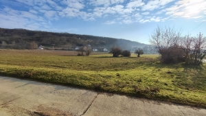 Szekszárd Virág Völgyben, betonút melletti sarokterület eladó 3