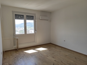 Szekszárdi felújított panorámás lakás Csatáron 4
