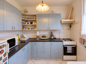 Szekszárd Herman O. felújítandó 57m2 lakás