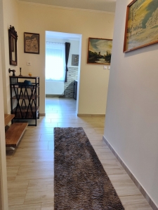 Tolna felújított ikerházrész 7