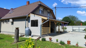 Tolna felújított ikerházrész 23