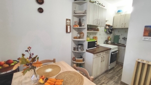 Tolna Kápolna lakótelepen 72m2 lakás + garázs 8