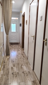 Tolna Kápolna lakótelepen 72m2 lakás + garázs 6
