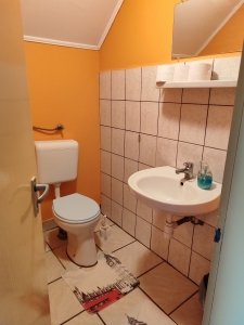 Tolna, Tavasz utcai családi ház 26