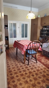 Tolna Újtelep, Erkel F. utcában nagyméretű ház, nagyméretű telken 18