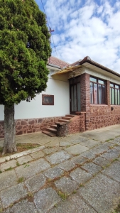 Tolna Újtelep, Erkel F. utcában nagyméretű ház, nagyméretű telken 5