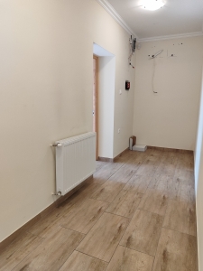Tolnai családi ház eladó 19